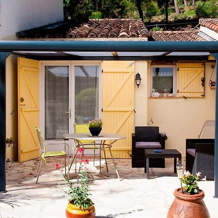 Le Pigeonnier Chambre D'Hotes La Provenc'Ane 살레르느 외부 사진
